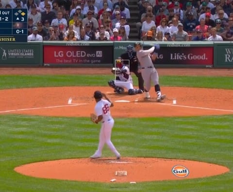 Boston barre en la serie a Yankees