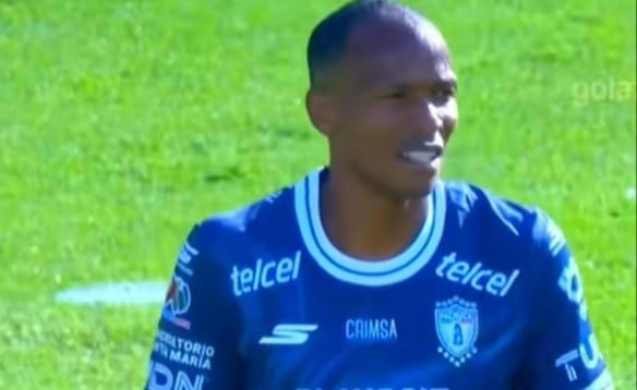 El Pachuca le dio la bienvenida al Apertura: 3-0 al Monterrey
