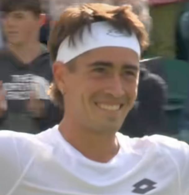 Francisco Comesaña clasificó a la segunda ronda en Toronto